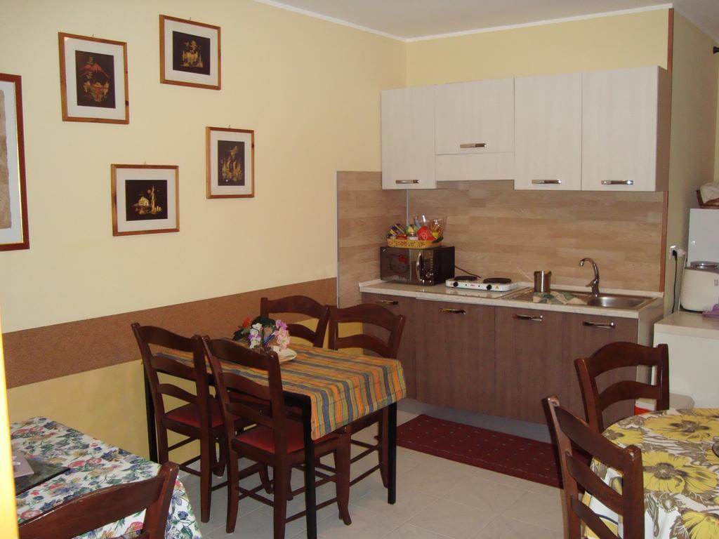 B&B Casa Ferrara Monopoli Εξωτερικό φωτογραφία