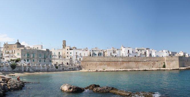 B&B Casa Ferrara Monopoli Εξωτερικό φωτογραφία