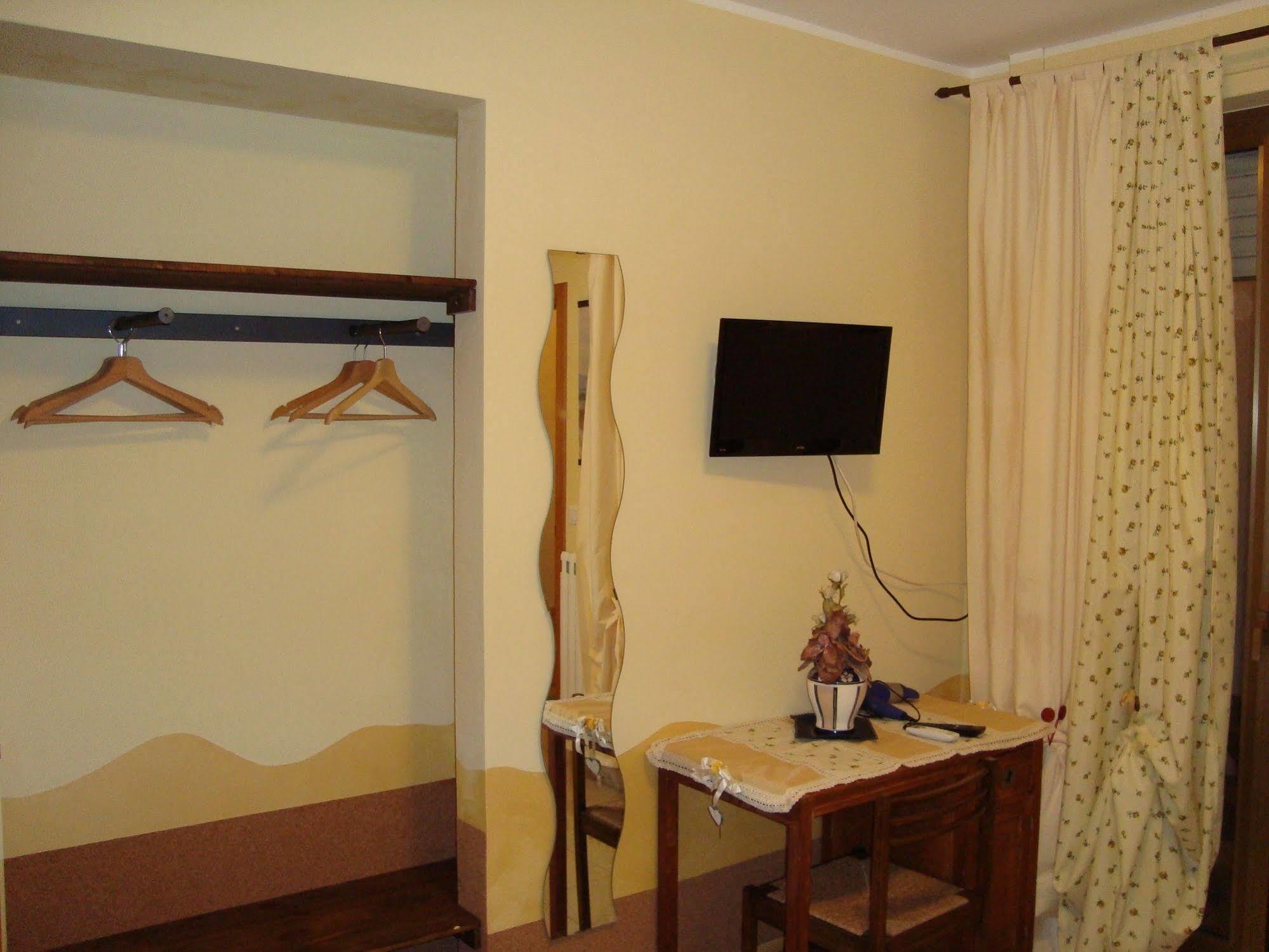 B&B Casa Ferrara Monopoli Εξωτερικό φωτογραφία