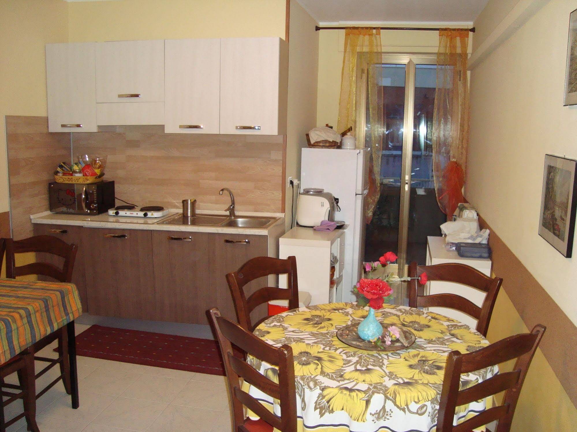 B&B Casa Ferrara Monopoli Εξωτερικό φωτογραφία
